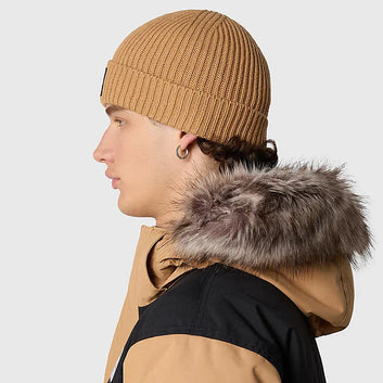 BONNET À REVERS ET LOGO CARRÉ TNF ALMOND BUTTER